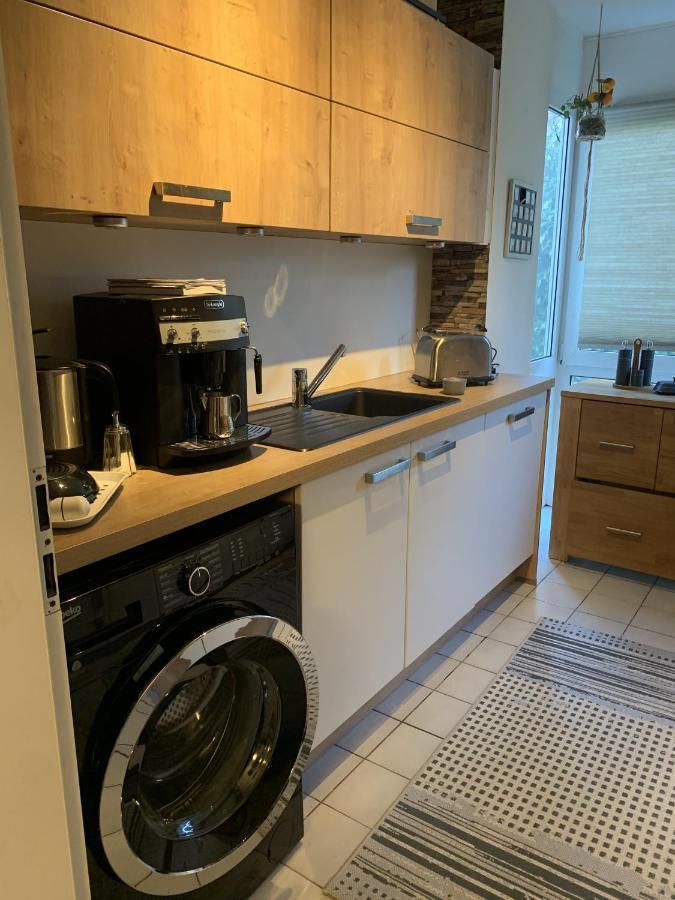 Wohlfuehlferienwohnung Mit Terrasse In Bensberg Apartment *