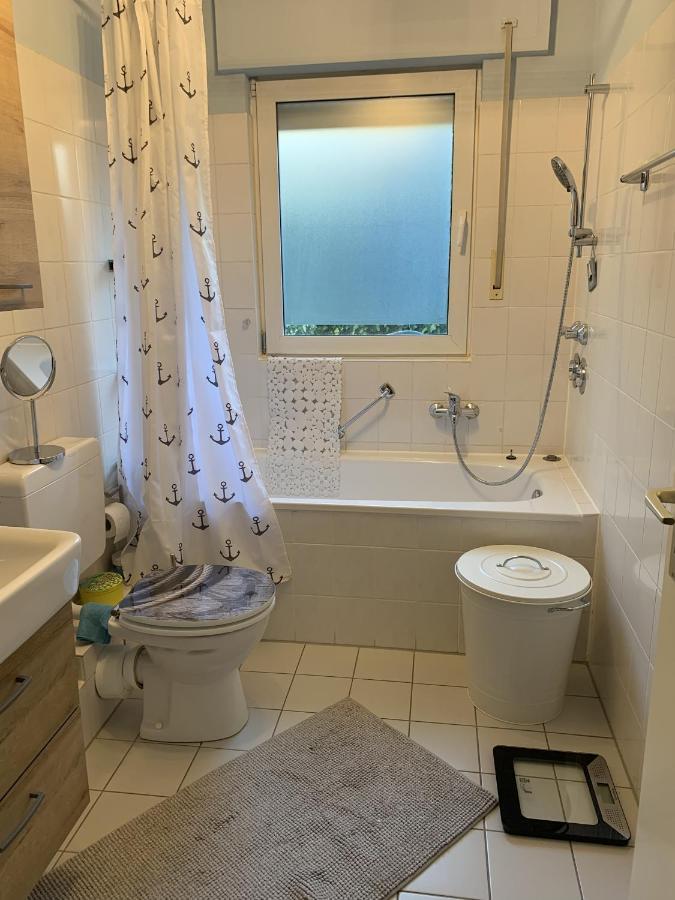 Wohlfuehlferienwohnung Mit Terrasse In Bensberg Apartment *